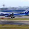 B777