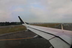 RWY０７