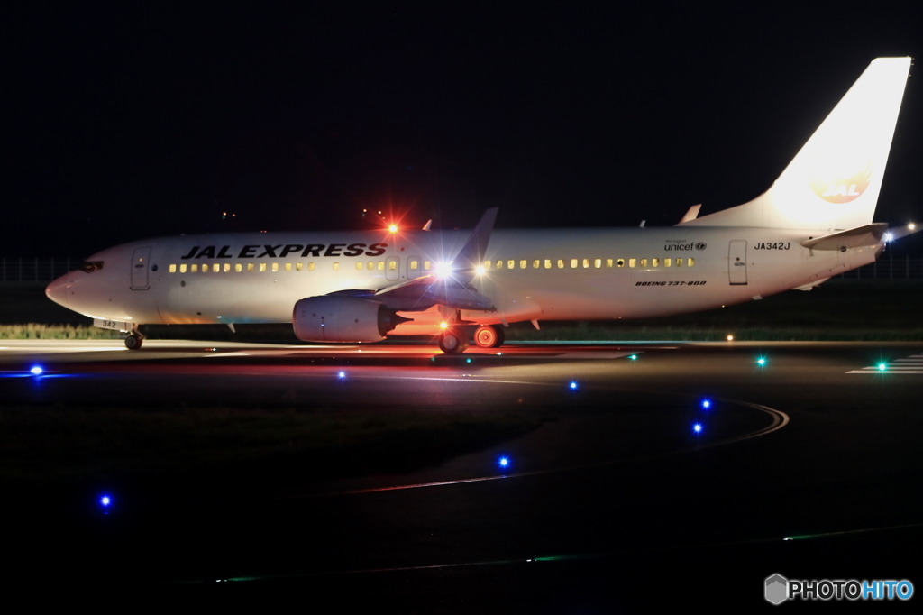 B737 (3)