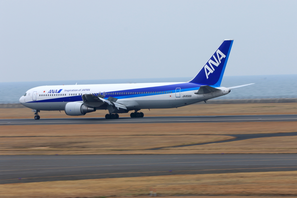 B767 (5)