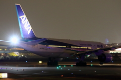 B777 (4)