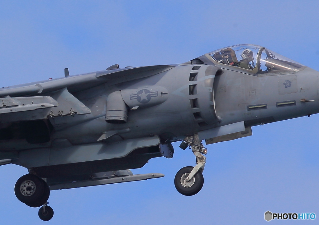 AV-8B