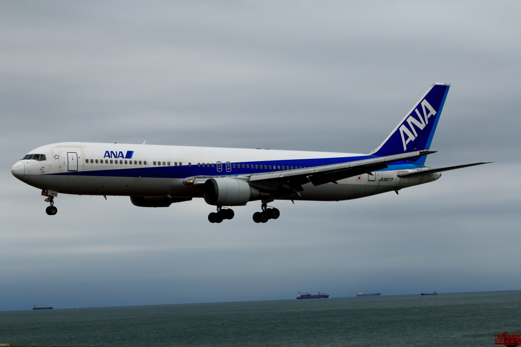 B767