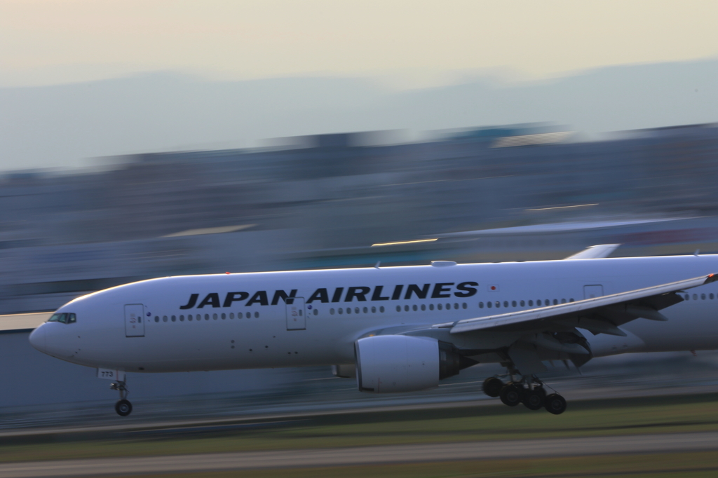 B777 (3)