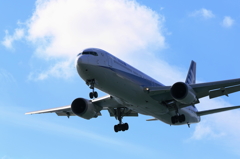 B767 (9)