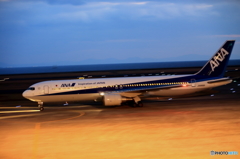 B767 (3)