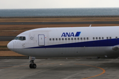 B767 (6)