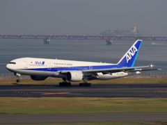 B777