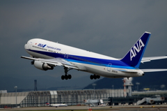 B767 (2)