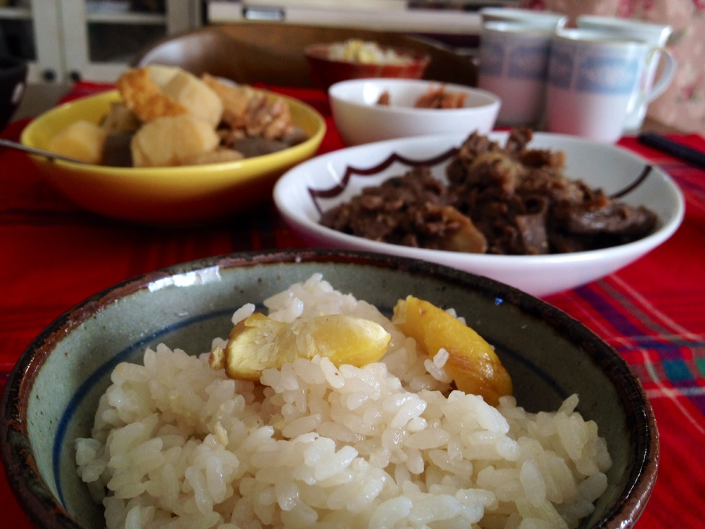 秋には美味しいご飯を食べましょう
