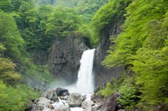 苗名滝