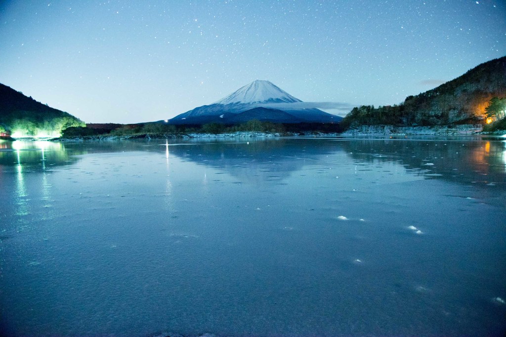 夜明け前