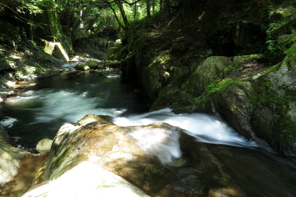 鳴沢の滝～二の滝