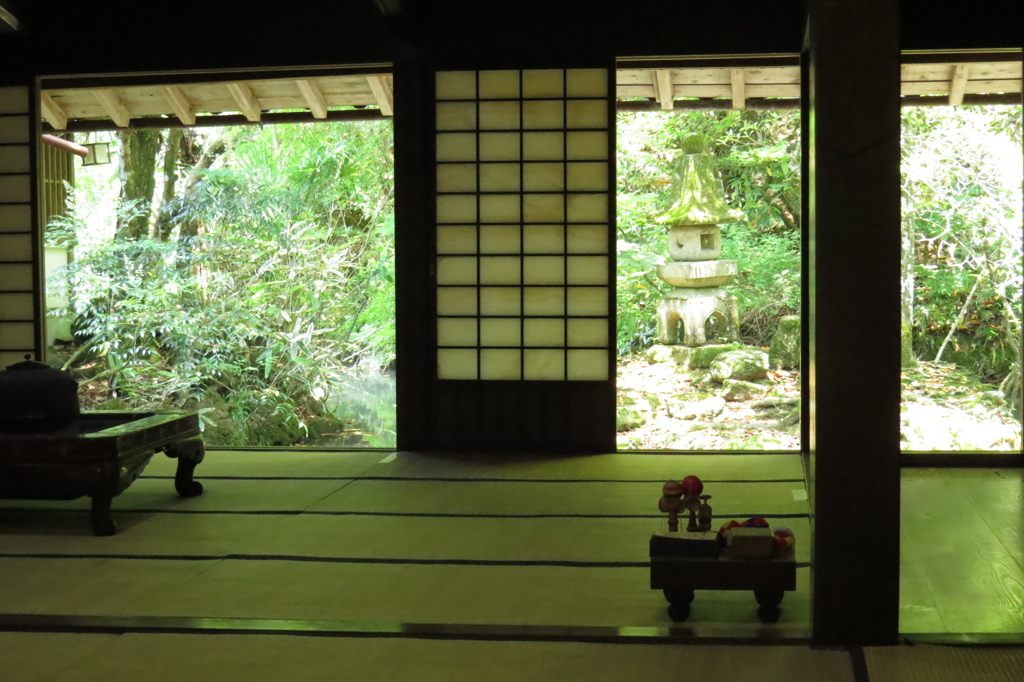 光溢れ～加茂荘庄屋にて