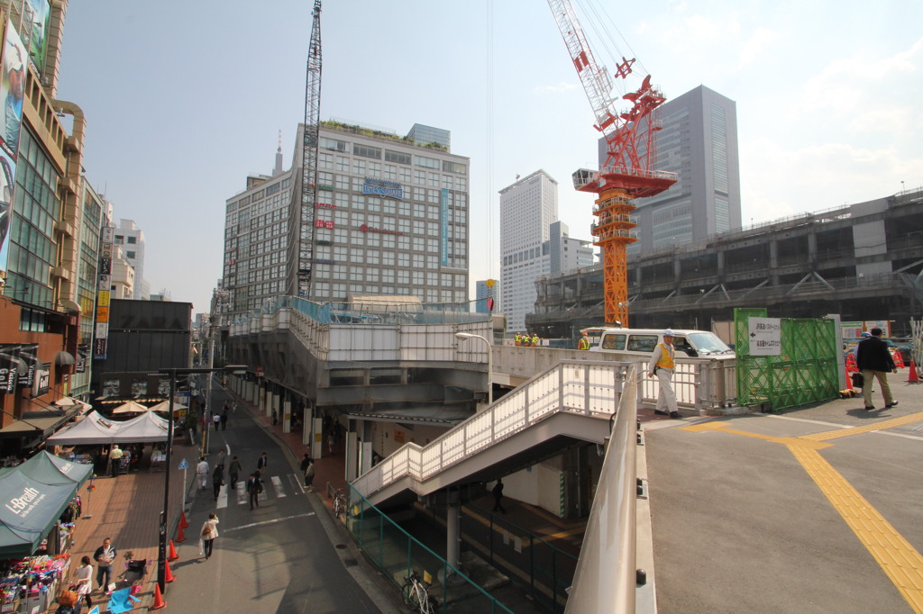 新宿駅南口