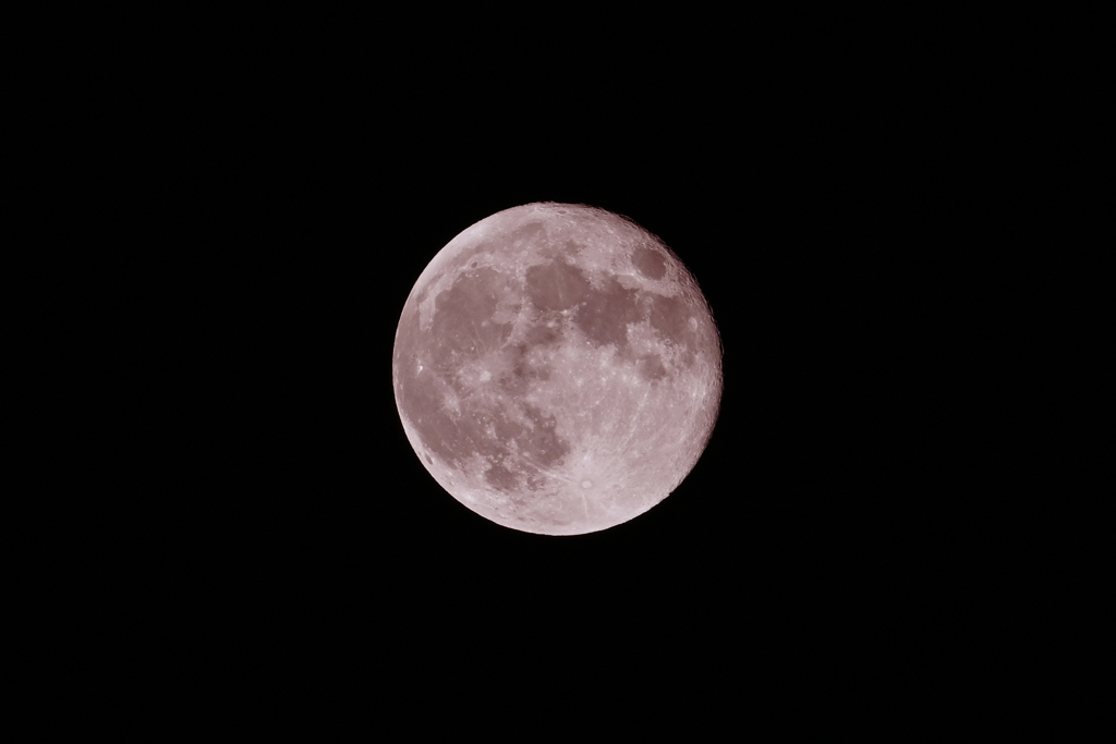 ストロベリームーン