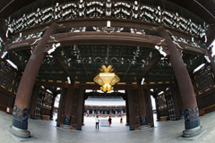 二王立ち