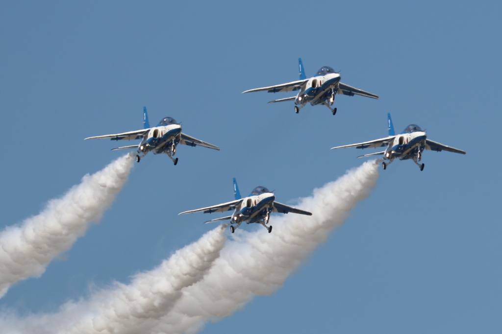 ブルーインパルス