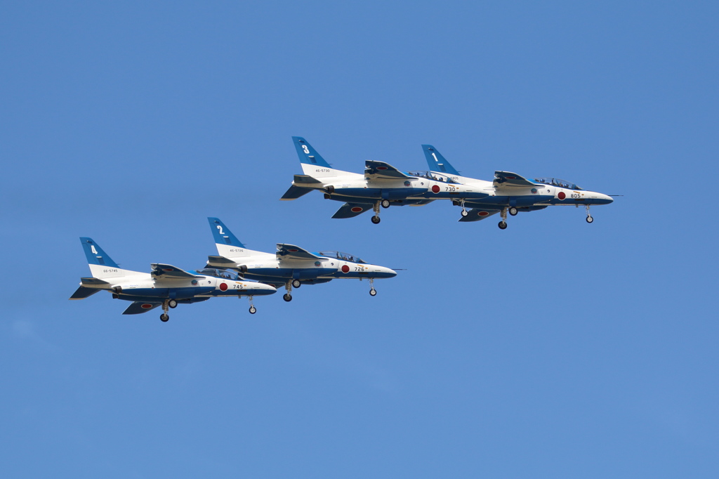 ブルーインパルス