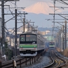 横浜線205系と富士山