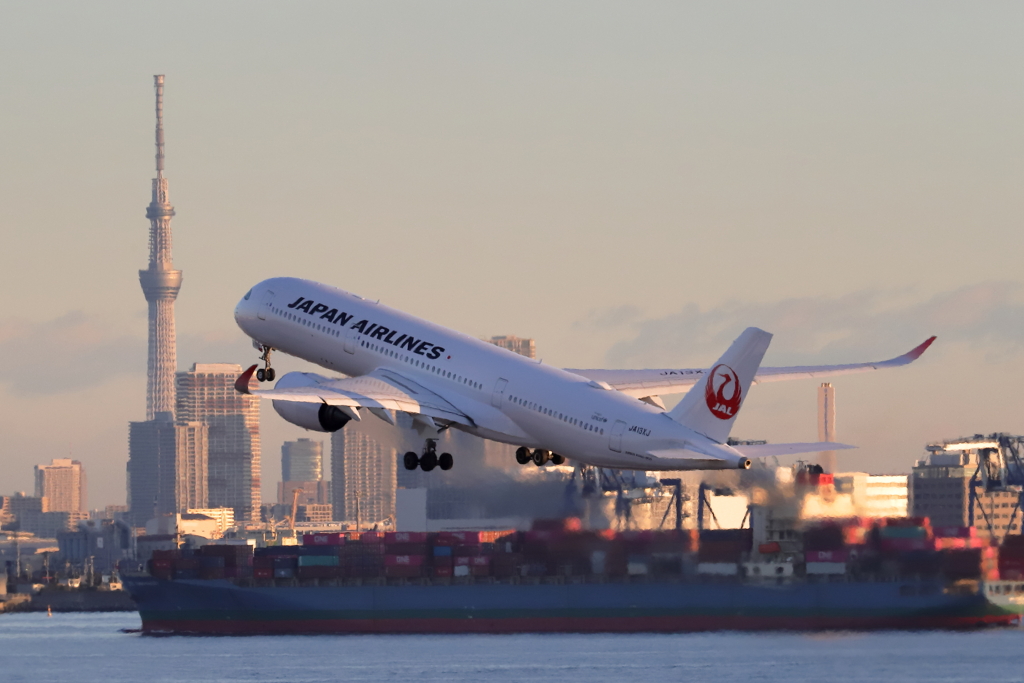 A350とスカイツリー