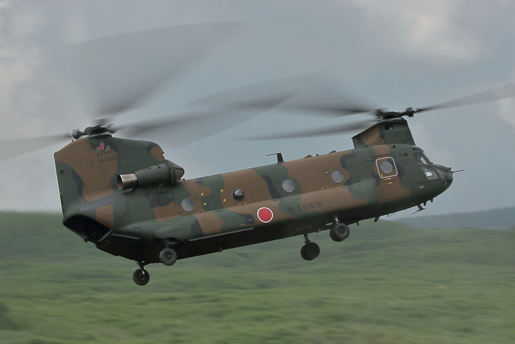 大型輸送ヘリコプター(CH-47・チヌーク)
