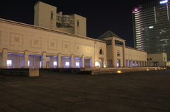 横浜美術館