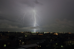 今夜のカミナリ3