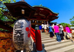 お参り風景　（亀戸天神）