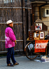 浅草ぶらり　伝法院通り（２）お客さん来ないな～