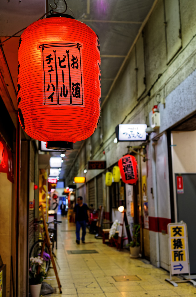 路地裏の赤ちょうちん　浦和駅周辺にて