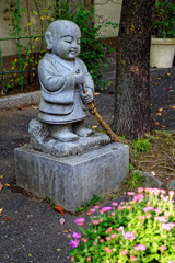 お掃除小僧　深大寺にて