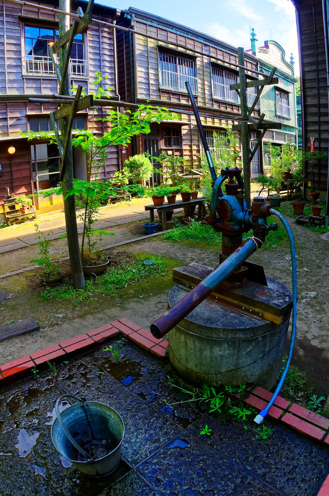 試しに ソフト（DxO ViewPoint）を使って魚眼レンズ風に①