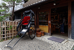 蔵造りの町の路地裏で見つけた風景