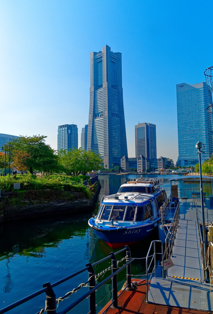 運河パークからみなとみらい　横浜にて