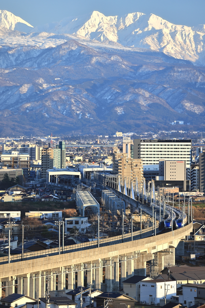 JR富山駅新幹線上り下り