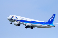 富山空港羽田便離陸