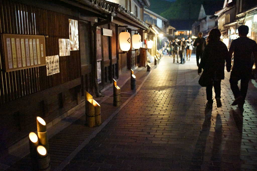 街並み・建造物 街並み 　竹灯り