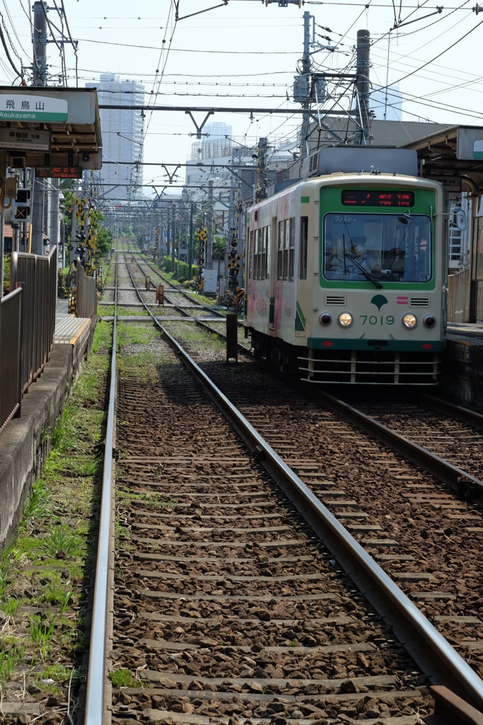 飛鳥山駅