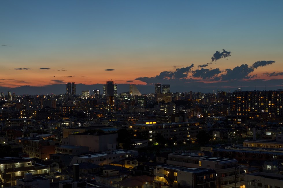 夜の気配
