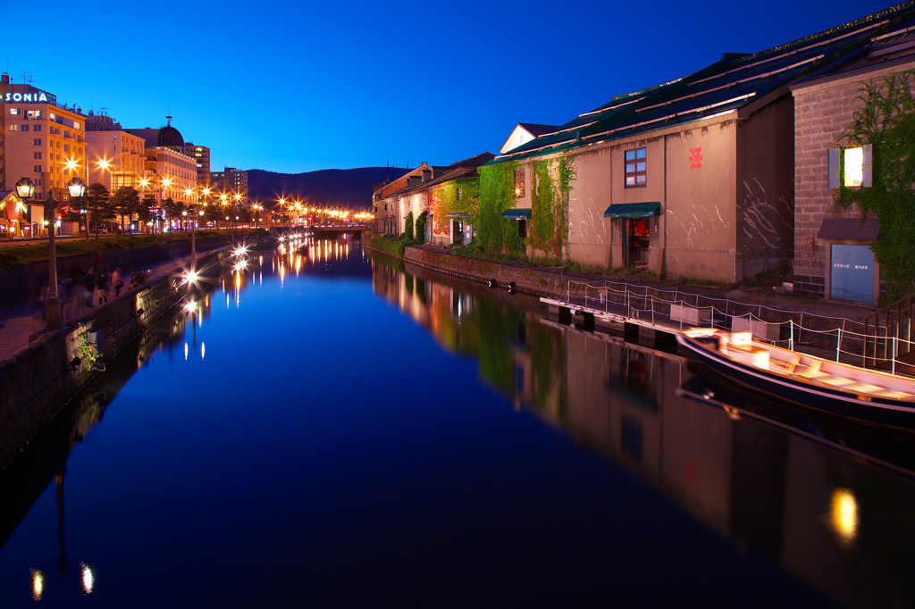 Night view of 小樽運河