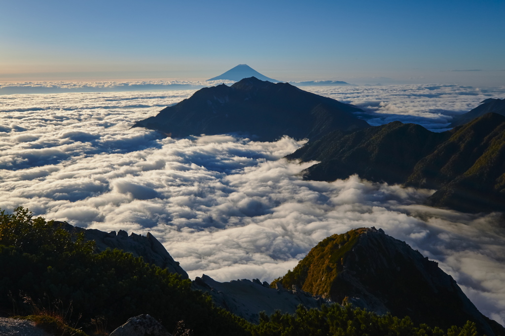 鳳凰三山と富士山