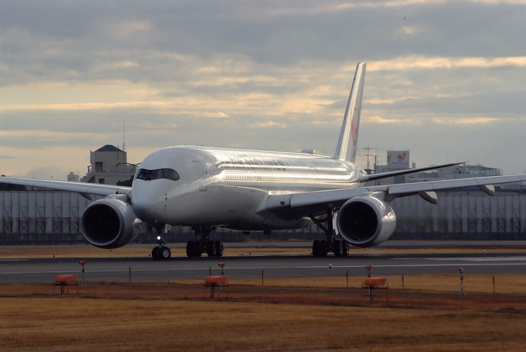 流線型2025✈A350-900