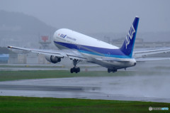 Rain Airport・JA8971