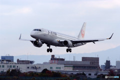 メタリックの世界へ・Embraer