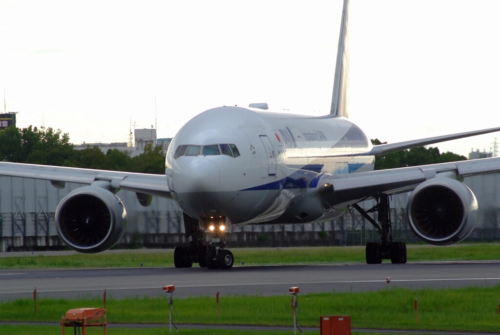 俺たちの旅✈Boeing777-200