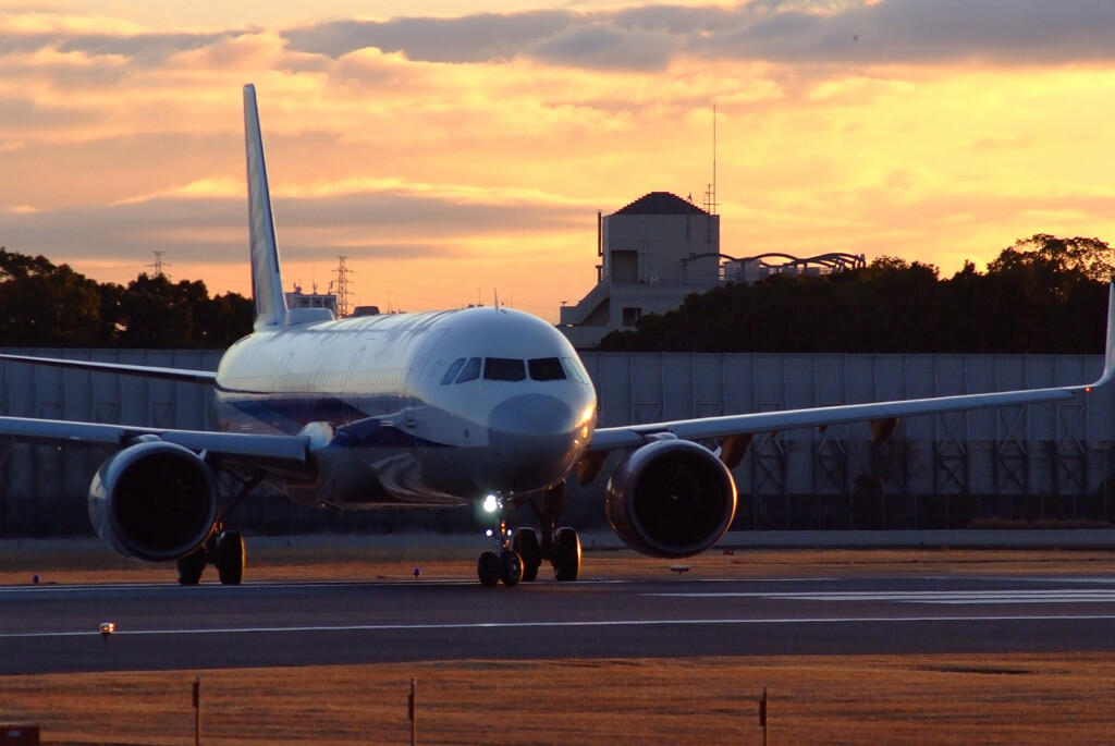 睦月の朝★AirBus321-272N