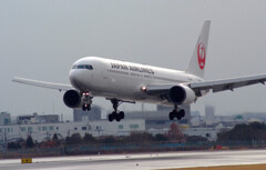 HARADAの朝★Boeing767-200