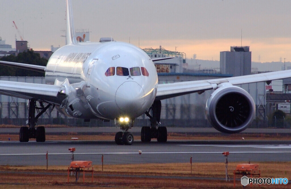 朝焼けの旅路へ✈787Dreamliner 
