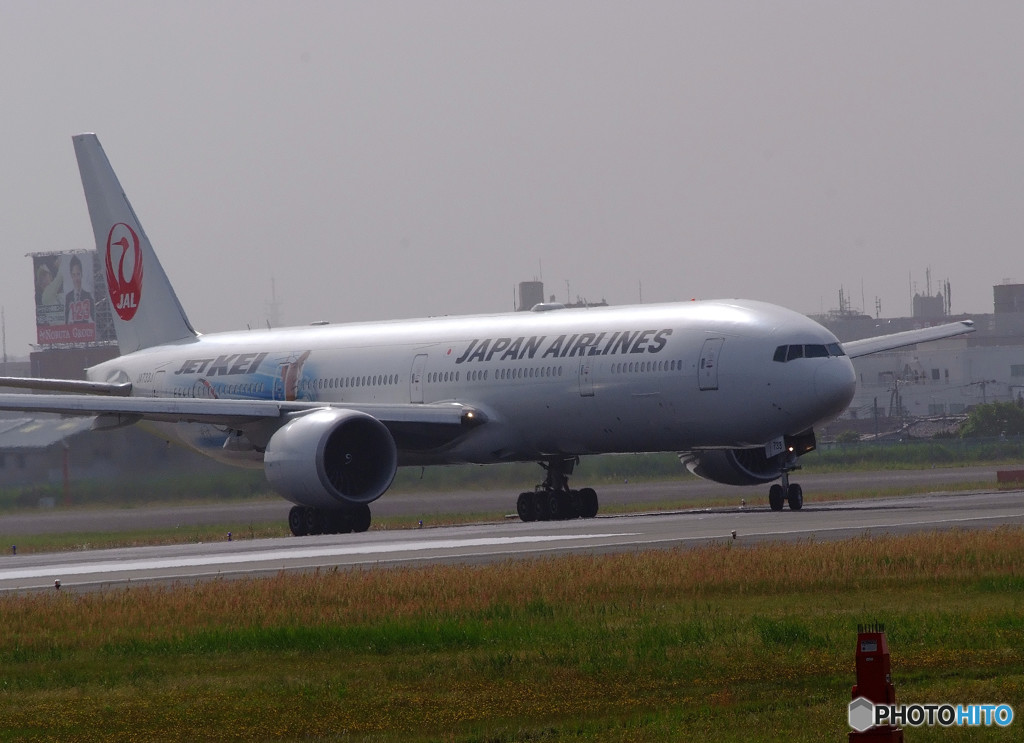 Boeing 777-300 (JA733J)！
